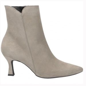 Paul Green Suede Marilyn  Kitten Heel Suede Booties Taupe 5.5